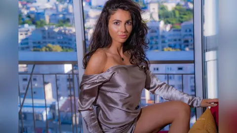 LisaBonna — #Elegant Brunette Luxury Goddess