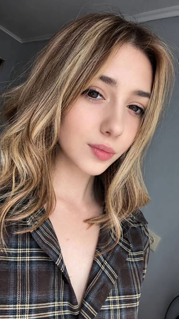 FluffyPetal — Streamate Photos