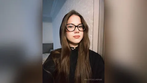 HalleyCallaghan — 4