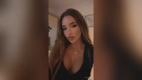 HanaRoss — Selfies ♥️