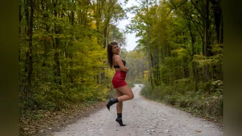 GiaCharming — AUTUMN VIBEZZ