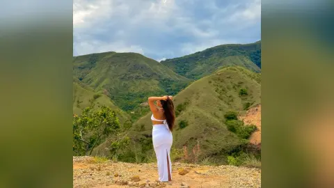 ValeryCohen — sexy in the desert