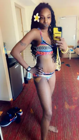 SheBooFreaky — Streamate Photos