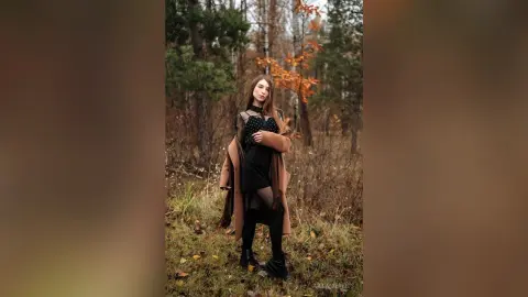 MelanieReids — Golden time 🍁 