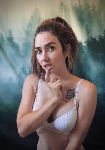 DanniiAfterDark — Streamate Photos