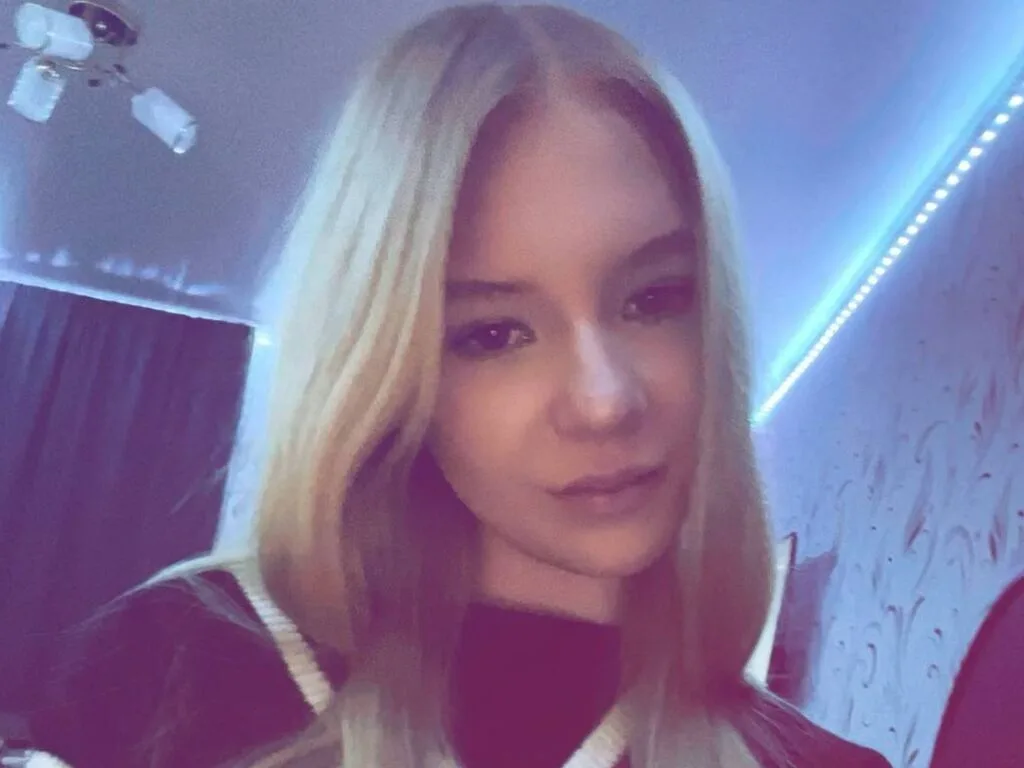 ChristalCalk — live cam