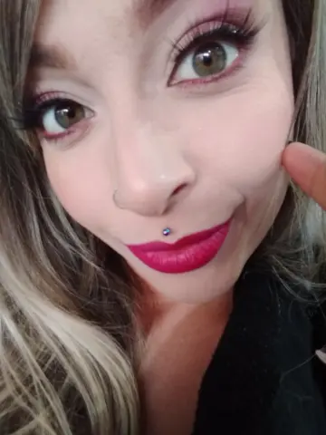 ChloeMackenziee — Streamate Photos