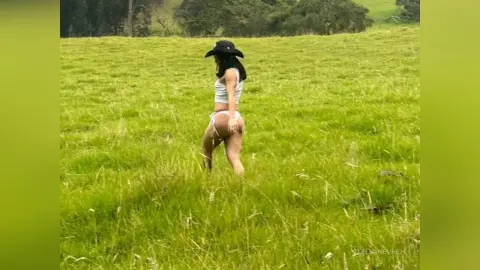 StellaNevaeh — Aventuras al aire libre..