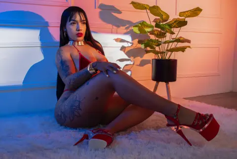 MiaSichell — Streamate Photos
