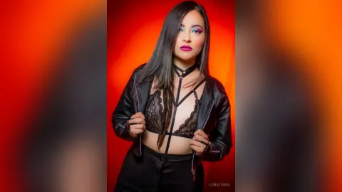 LunaThika — 🔥