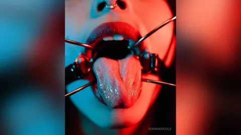 GiannaNicols — Bondage