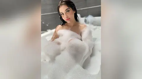 CrissRusso — SHOWER HOT