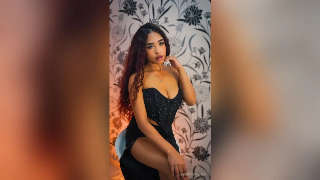 MadiisonDawson โ Your Cute Girli ๐