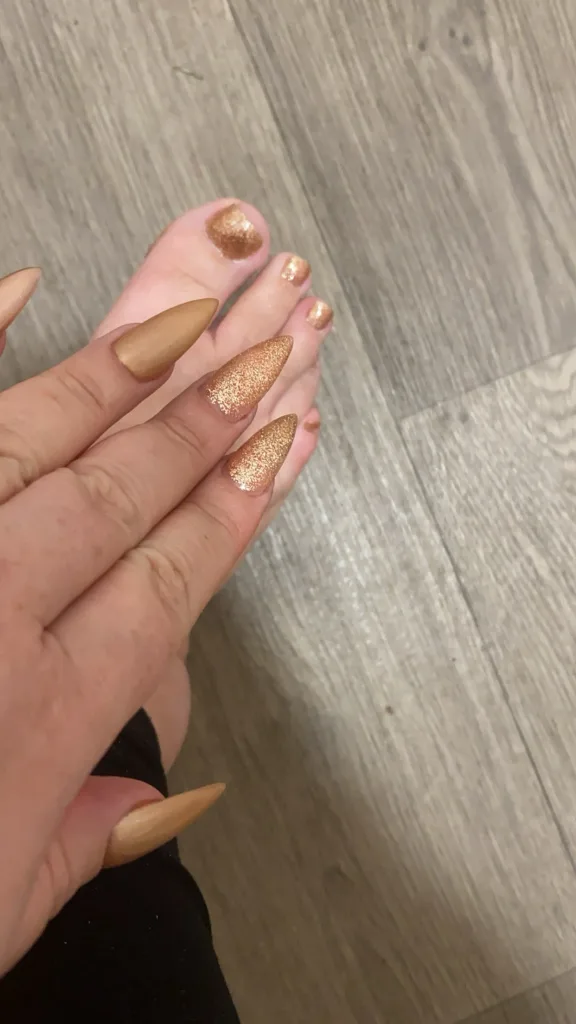 Jade_Curves — Streamate Photos