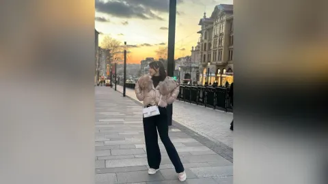 ClaireJenner — Istanbul 🤍