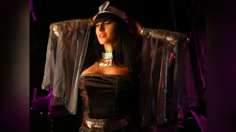 Yamira — Cleopatra