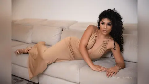 LiaCastiblanco — Elegance is the new sexy