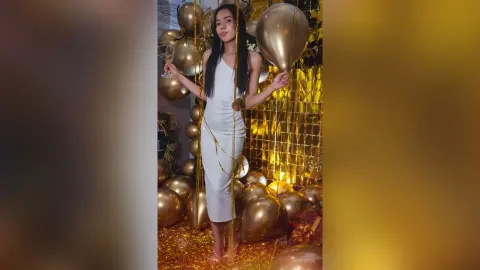 AmyBeck — New Year 🍾