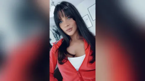 Alexa — BANGS⚡️