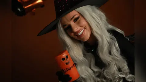RianaRoss — Happy Halloween🧡