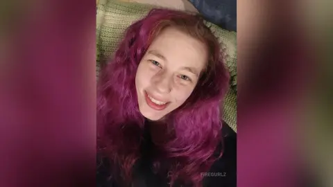 SarahSmithfire — All Smiles 😁