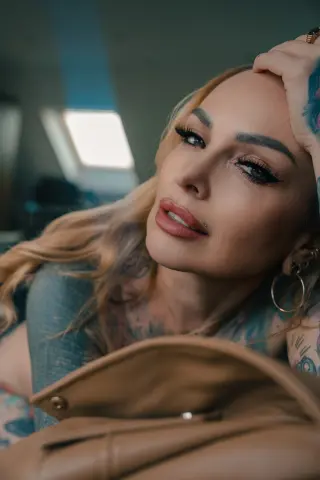 RheaBabeXX — Streamate Photos