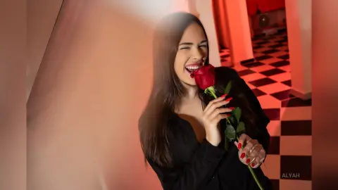 Alyah — Scent of a Rose 🌹