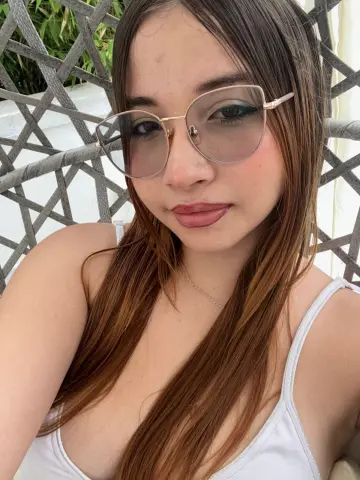 aliciiawhite — Streamate Photos