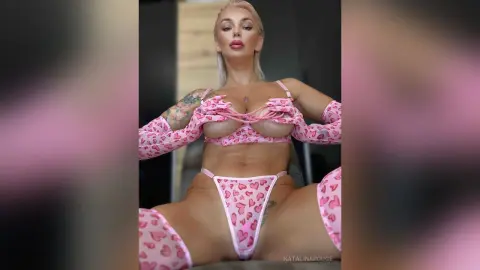 KatalinaRouge — Pinky ✨