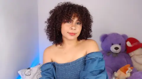 ViolettaMiller80 — Streamate Photos