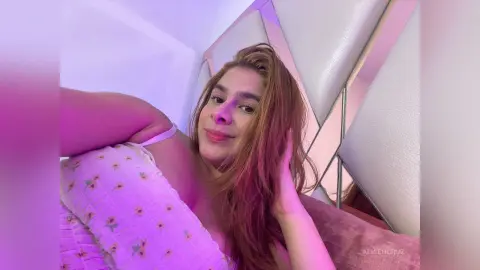 AlicehCruz — 🤤