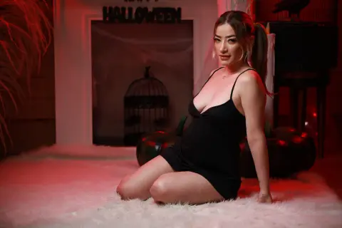 ZoeJoneess — Streamate Photos