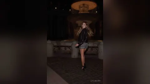 LeylaBlanc — Decent woman