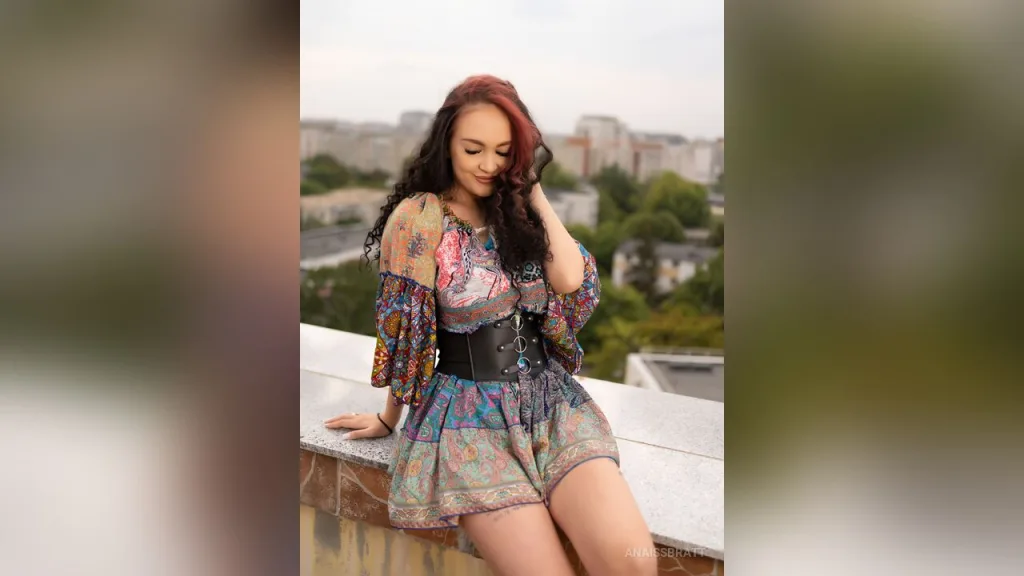 AnaissBratt β Rooftop Temptation ππ₯