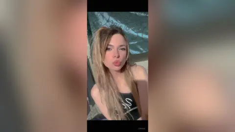 Dommae — Selfies 