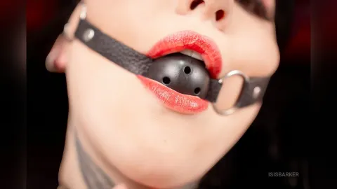 IsisBarker — Sexy maid