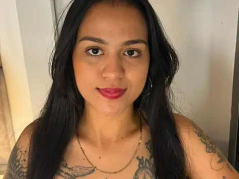 IsabellaCrown cam model