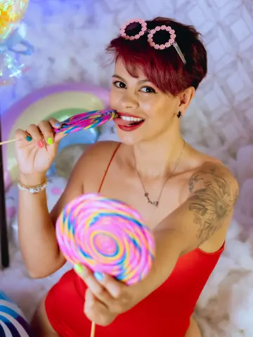 MarianaaSanz — Streamate Photos