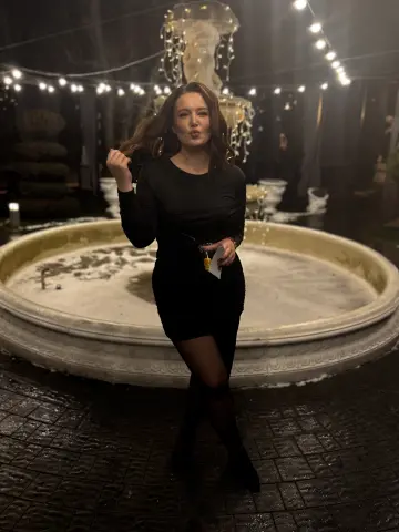 LisaFancyXo — Streamate Photos