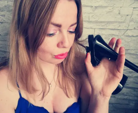 CuriousNeighbour — Streamate Photos