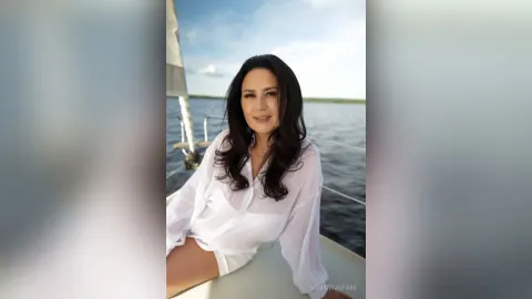 SamantaSpark — Yacht trip 😍