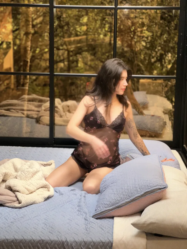 ShyRossiee — Streamate Photos