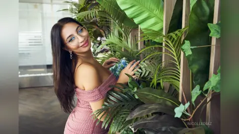 NicolleDiaz — Sexy Girl