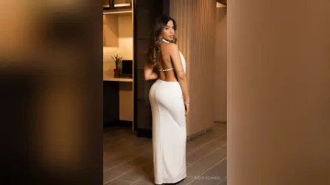 NicoleCambel — Luxure looks goos in me