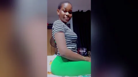 LeyaDora — Sexy