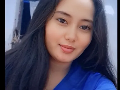 AlmariWilliams cam model
