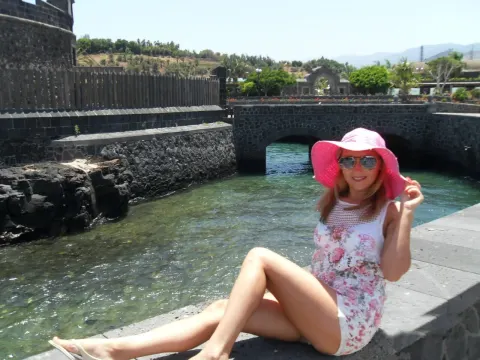 Little_lillit — Streamate Photos