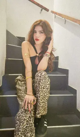 VenusLuxor — Streamate Photos