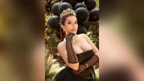 BrianaBelamy — HBD 32