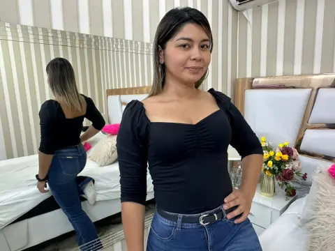 CarlyGrens — Streamate Photos